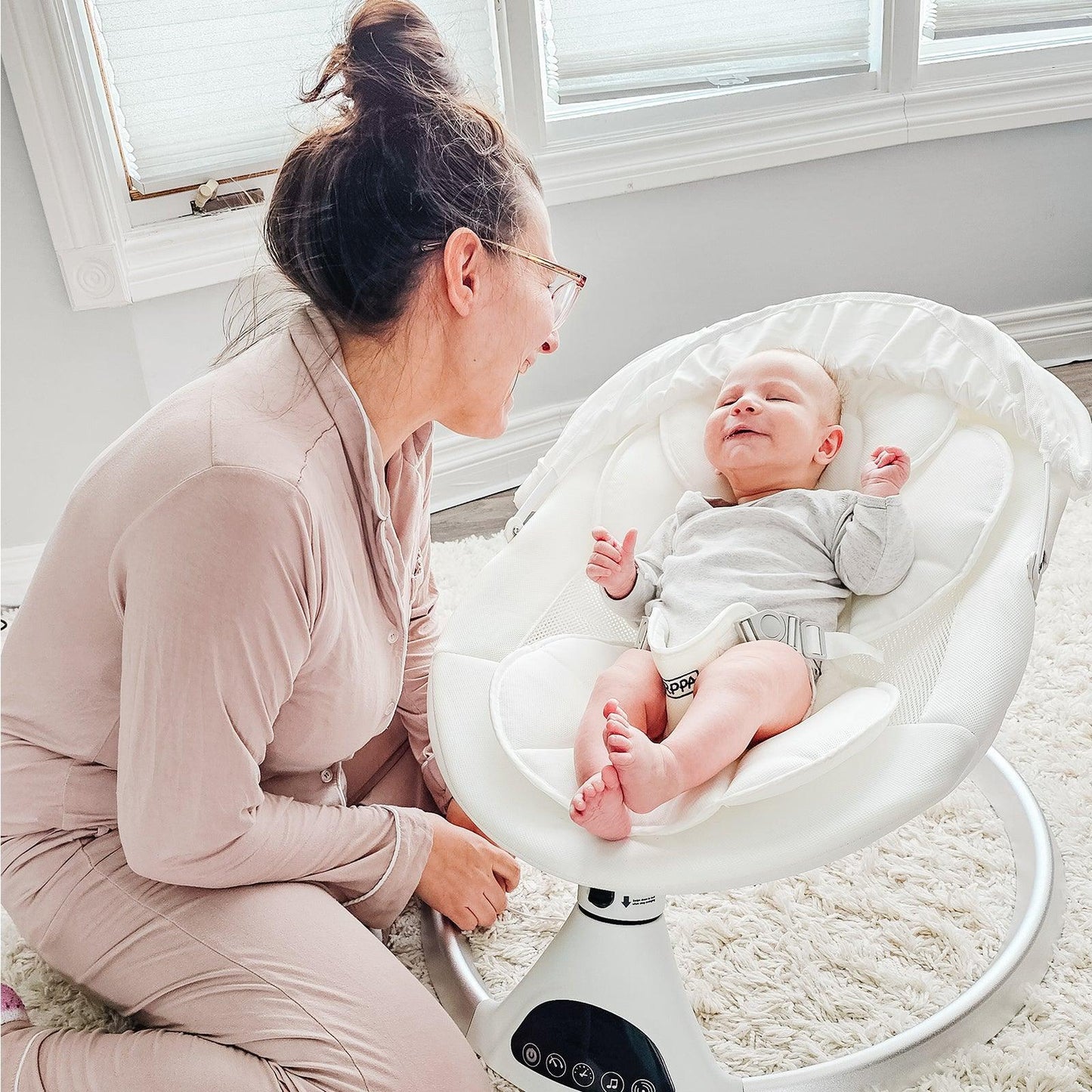 Weddell | Electric Baby Swing